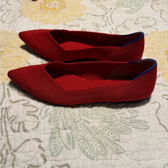 Rothy’s “The Point” Size 9.5, Red - Picture 2 of 5